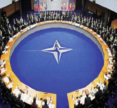 المجتمع الدولي يقر بضرورة الدعم الكامل لـ"سوريا " لإعادة اعمارها 